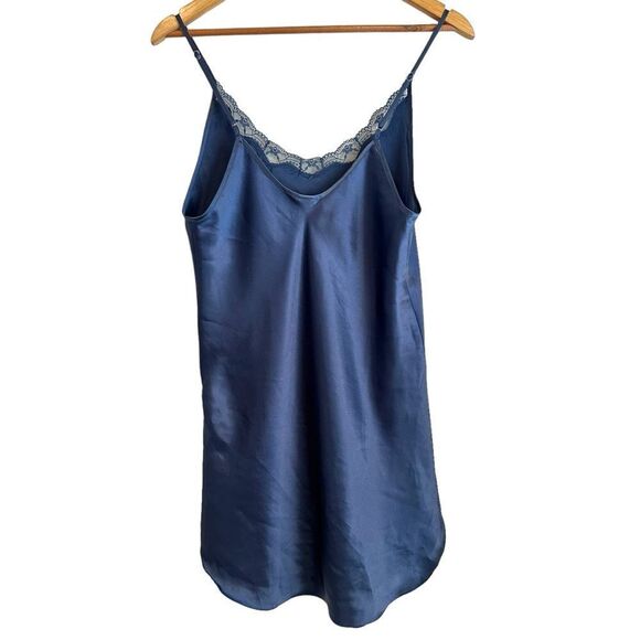 La Senza Vintage Blue Lace Trimmed Satin Slip Size Medium - Picture 2 of 5